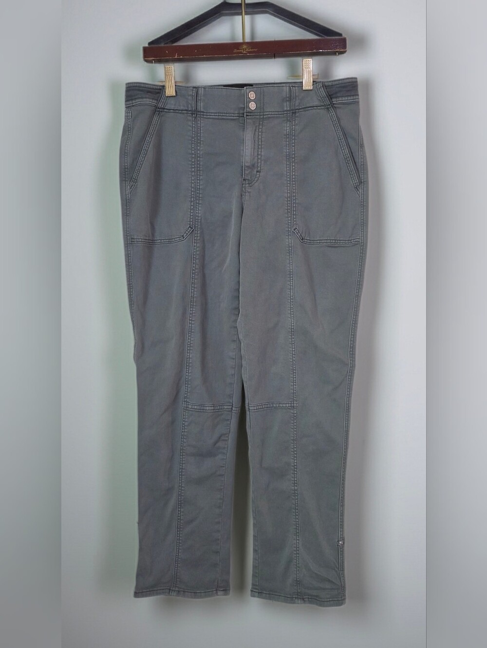 WHBM Pret-A-Pedi Midrise Straight Moss Green Cropped Pants Size 10